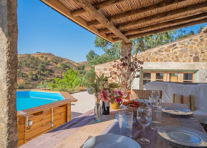 Vakantiehuis Andorinha House, Callebanda Barracol *