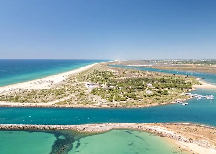 Andorinha House, Callebanda Barracol Tavira