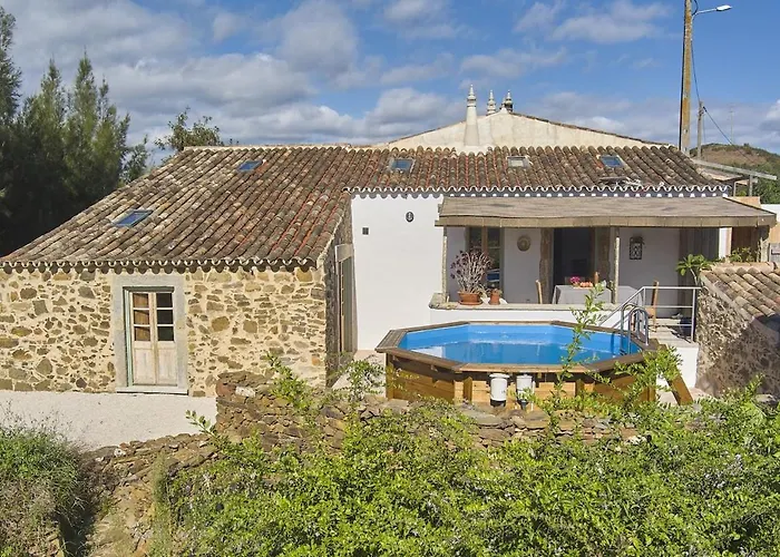 Andorinha House, Callebanda Barracol * Tavira