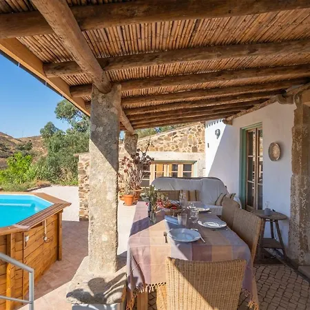 Andorinha House, Callebanda Barracol Tatil Evi